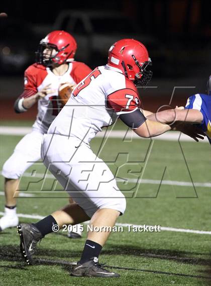 Thumbnail 1 in Conway Springs @ Collegiate (KSHSAA 3A 1st Round) photogallery.