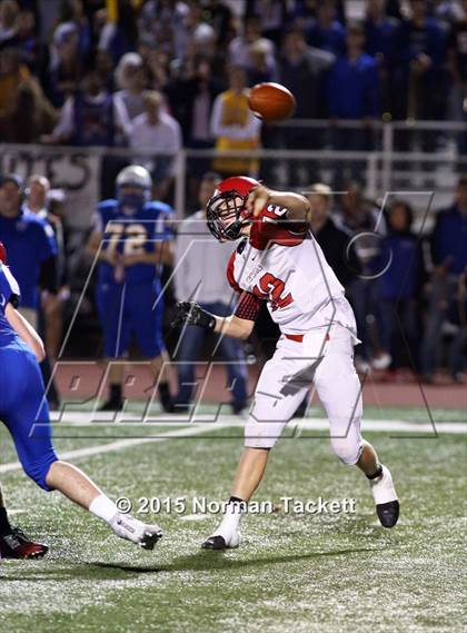 Thumbnail 1 in Conway Springs @ Collegiate (KSHSAA 3A 1st Round) photogallery.