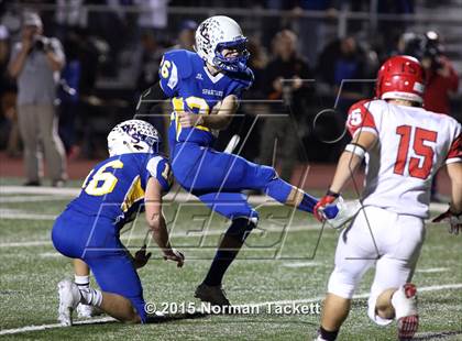 Thumbnail 2 in Conway Springs @ Collegiate (KSHSAA 3A 1st Round) photogallery.
