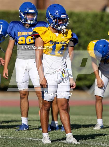 Thumbnail 1 in Bishop Amat vs Rancho Cucamonga (Scrimmage) photogallery.