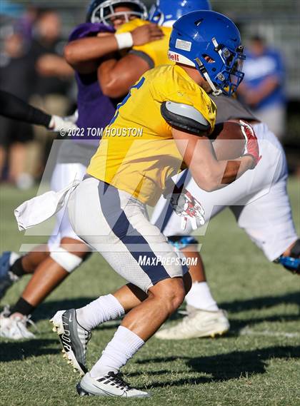 Thumbnail 2 in Bishop Amat vs Rancho Cucamonga (Scrimmage) photogallery.