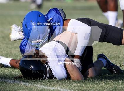 Thumbnail 3 in Bishop Amat vs Rancho Cucamonga (Scrimmage) photogallery.