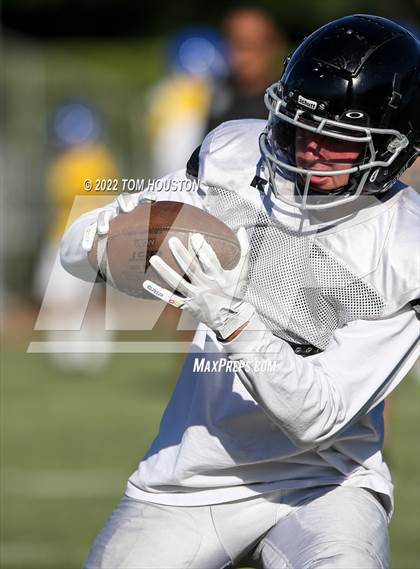 Thumbnail 1 in Bishop Amat vs Rancho Cucamonga (Scrimmage) photogallery.