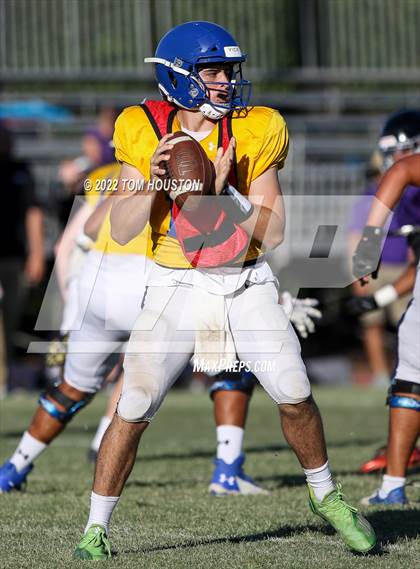 Thumbnail 2 in Bishop Amat vs Rancho Cucamonga (Scrimmage) photogallery.