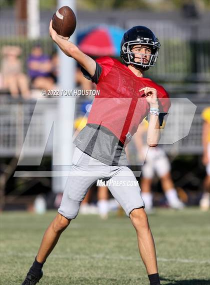 Thumbnail 1 in Bishop Amat vs Rancho Cucamonga (Scrimmage) photogallery.