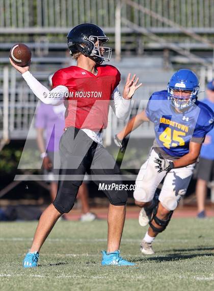 Thumbnail 3 in Bishop Amat vs Rancho Cucamonga (Scrimmage) photogallery.