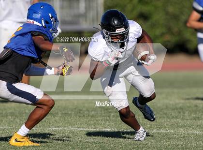 Thumbnail 3 in Bishop Amat vs Rancho Cucamonga (Scrimmage) photogallery.