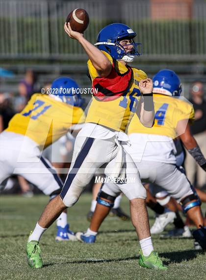 Thumbnail 1 in Bishop Amat vs Rancho Cucamonga (Scrimmage) photogallery.