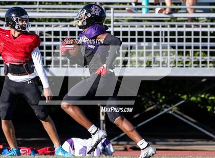 Thumbnail 1 in Bishop Amat vs Rancho Cucamonga (Scrimmage) photogallery.