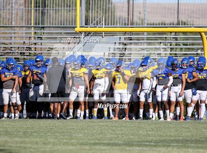 Thumbnail 2 in Bishop Amat vs Rancho Cucamonga (Scrimmage) photogallery.
