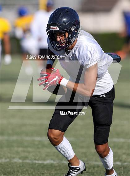 Thumbnail 3 in Bishop Amat vs Rancho Cucamonga (Scrimmage) photogallery.