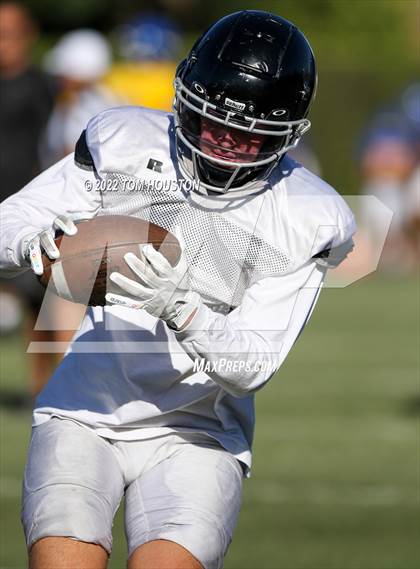 Thumbnail 2 in Bishop Amat vs Rancho Cucamonga (Scrimmage) photogallery.