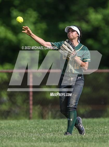 Thumbnail 2 in Red Bank Catholic @ St. John-Vianney photogallery.