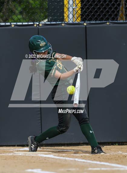 Thumbnail 2 in Red Bank Catholic @ St. John-Vianney photogallery.