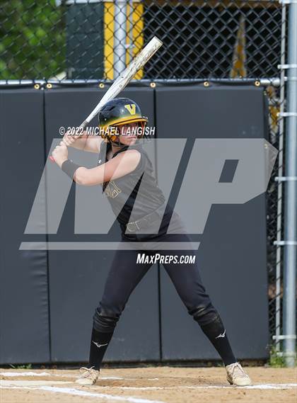 Thumbnail 1 in Red Bank Catholic @ St. John-Vianney photogallery.