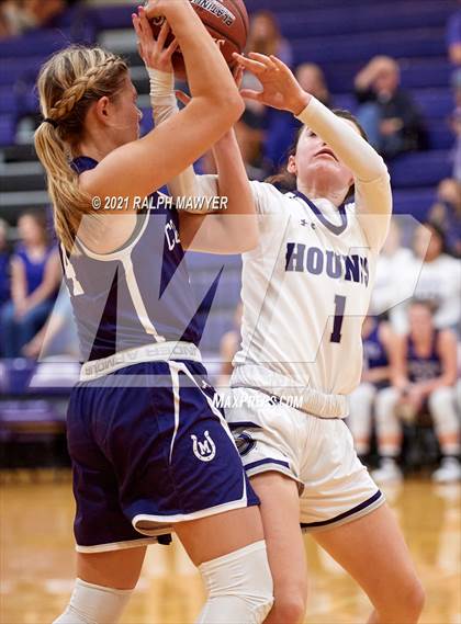 Thumbnail 1 in Mason @ Boerne photogallery.