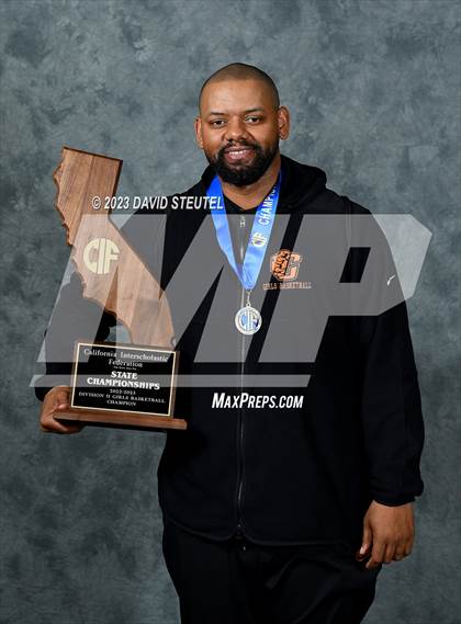 Thumbnail 1 in Central (CIF State D2 Award Photos) photogallery.