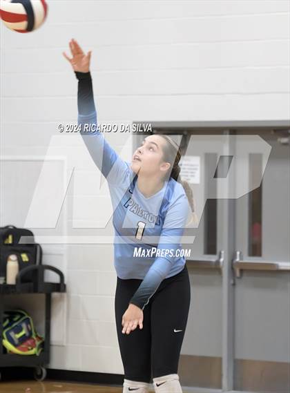 Thumbnail 2 in Paetow vs Katy photogallery.