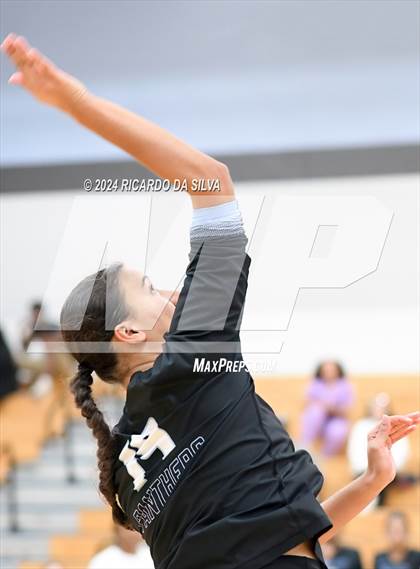 Thumbnail 1 in Paetow vs Katy photogallery.