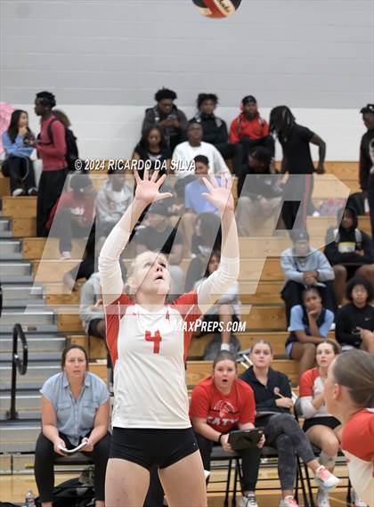 Thumbnail 1 in Paetow vs Katy photogallery.