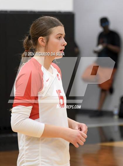 Thumbnail 2 in Paetow vs Katy photogallery.