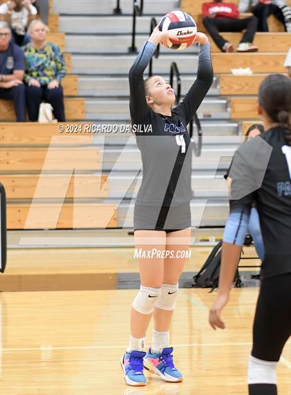 Thumbnail 1 in Paetow vs Katy photogallery.