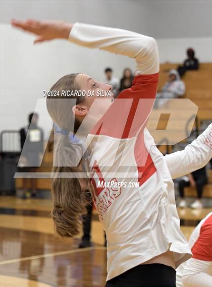 Thumbnail 3 in Paetow vs Katy photogallery.