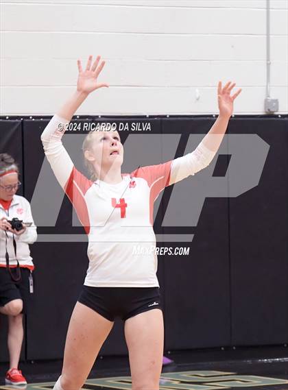 Thumbnail 2 in Paetow vs Katy photogallery.