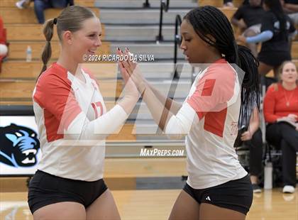 Thumbnail 3 in Paetow vs Katy photogallery.