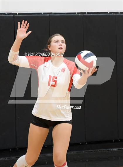 Thumbnail 1 in Paetow vs Katy photogallery.