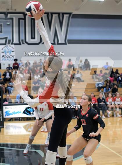 Thumbnail 3 in Paetow vs Katy photogallery.
