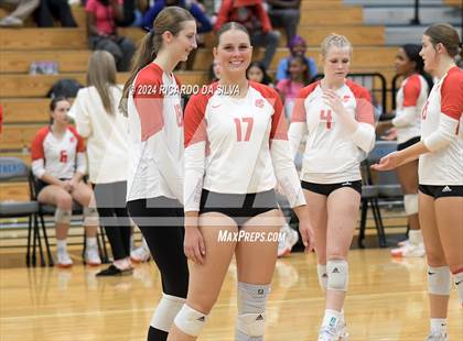 Thumbnail 3 in Paetow vs Katy photogallery.