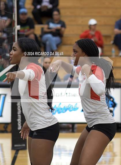 Thumbnail 3 in Paetow vs Katy photogallery.
