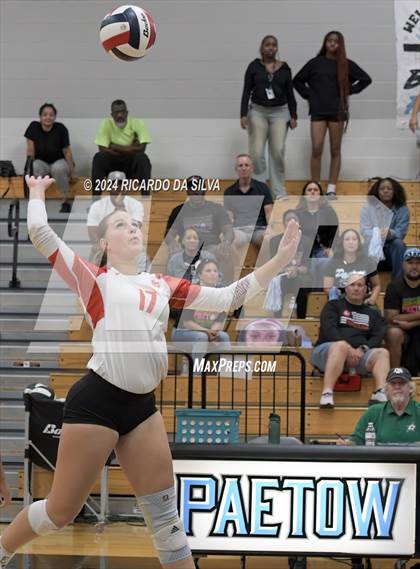 Thumbnail 2 in Paetow vs Katy photogallery.