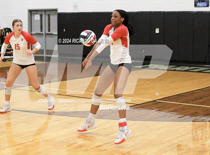 Thumbnail 2 in Paetow vs Katy photogallery.