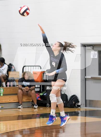 Thumbnail 3 in Paetow vs Katy photogallery.