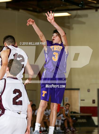 Thumbnail 3 in Troy vs Kingston photogallery.