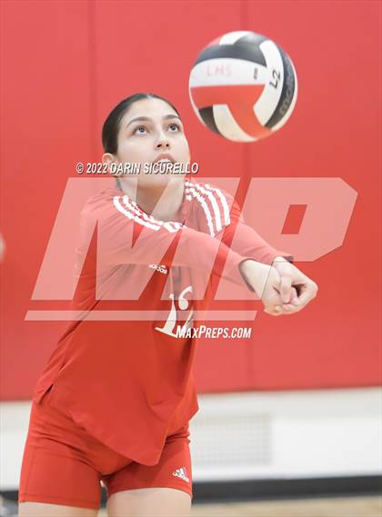 Thumbnail 1 in Palos Verdes @ Lakewood (CIF SS Division 1 Playoff) photogallery.