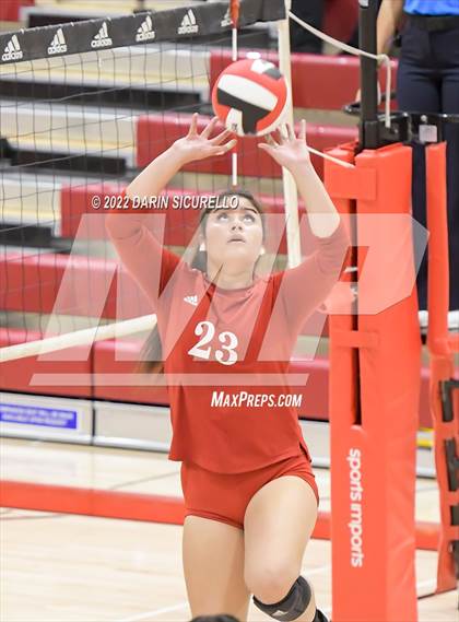 Thumbnail 3 in Palos Verdes @ Lakewood (CIF SS Division 1 Playoff) photogallery.