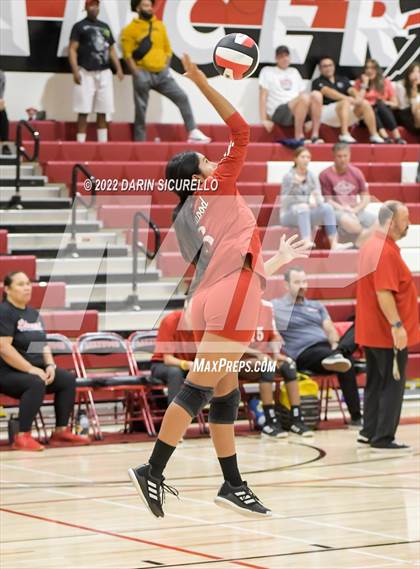 Thumbnail 2 in Palos Verdes @ Lakewood (CIF SS Division 1 Playoff) photogallery.