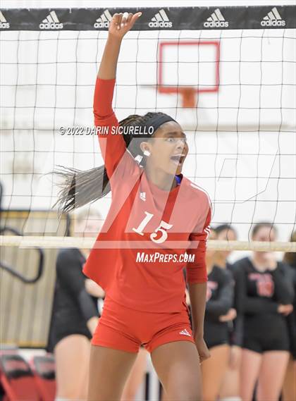 Thumbnail 3 in Palos Verdes @ Lakewood (CIF SS Division 1 Playoff) photogallery.