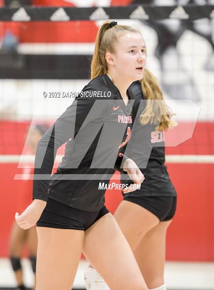 Thumbnail 1 in Palos Verdes @ Lakewood (CIF SS Division 1 Playoff) photogallery.