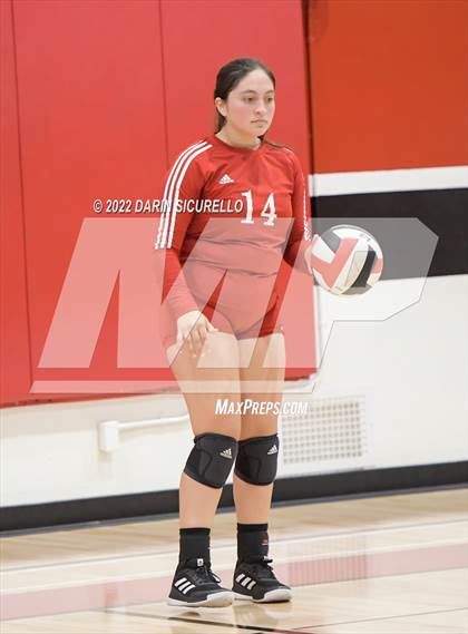 Thumbnail 2 in Palos Verdes @ Lakewood (CIF SS Division 1 Playoff) photogallery.