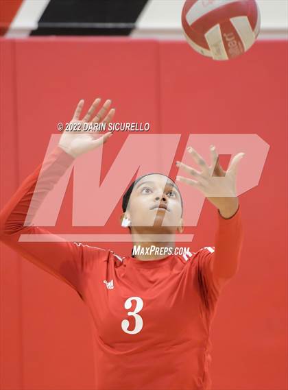 Thumbnail 3 in Palos Verdes @ Lakewood (CIF SS Division 1 Playoff) photogallery.