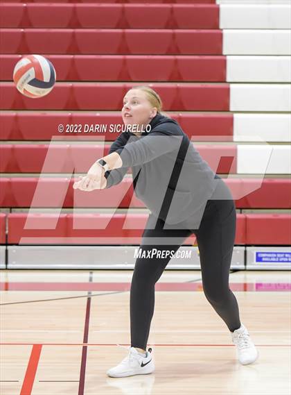 Thumbnail 1 in Palos Verdes @ Lakewood (CIF SS Division 1 Playoff) photogallery.