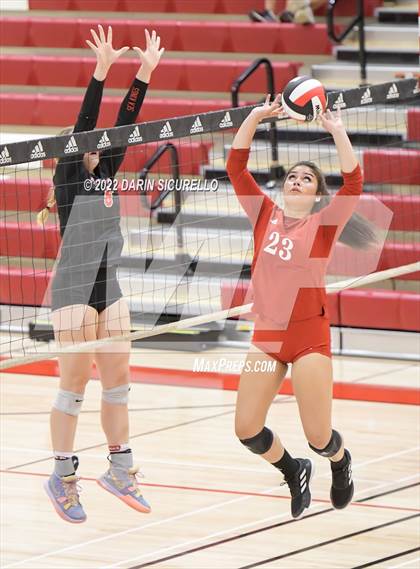 Thumbnail 2 in Palos Verdes @ Lakewood (CIF SS Division 1 Playoff) photogallery.