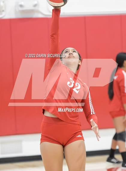 Thumbnail 2 in Palos Verdes @ Lakewood (CIF SS Division 1 Playoff) photogallery.