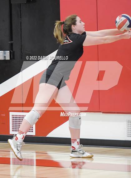 Thumbnail 3 in Palos Verdes @ Lakewood (CIF SS Division 1 Playoff) photogallery.