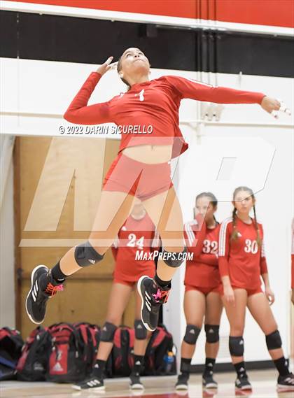 Thumbnail 3 in Palos Verdes @ Lakewood (CIF SS Division 1 Playoff) photogallery.