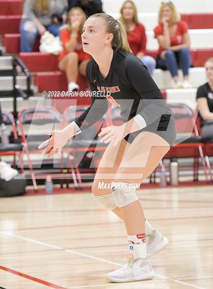 Thumbnail 2 in Palos Verdes @ Lakewood (CIF SS Division 1 Playoff) photogallery.
